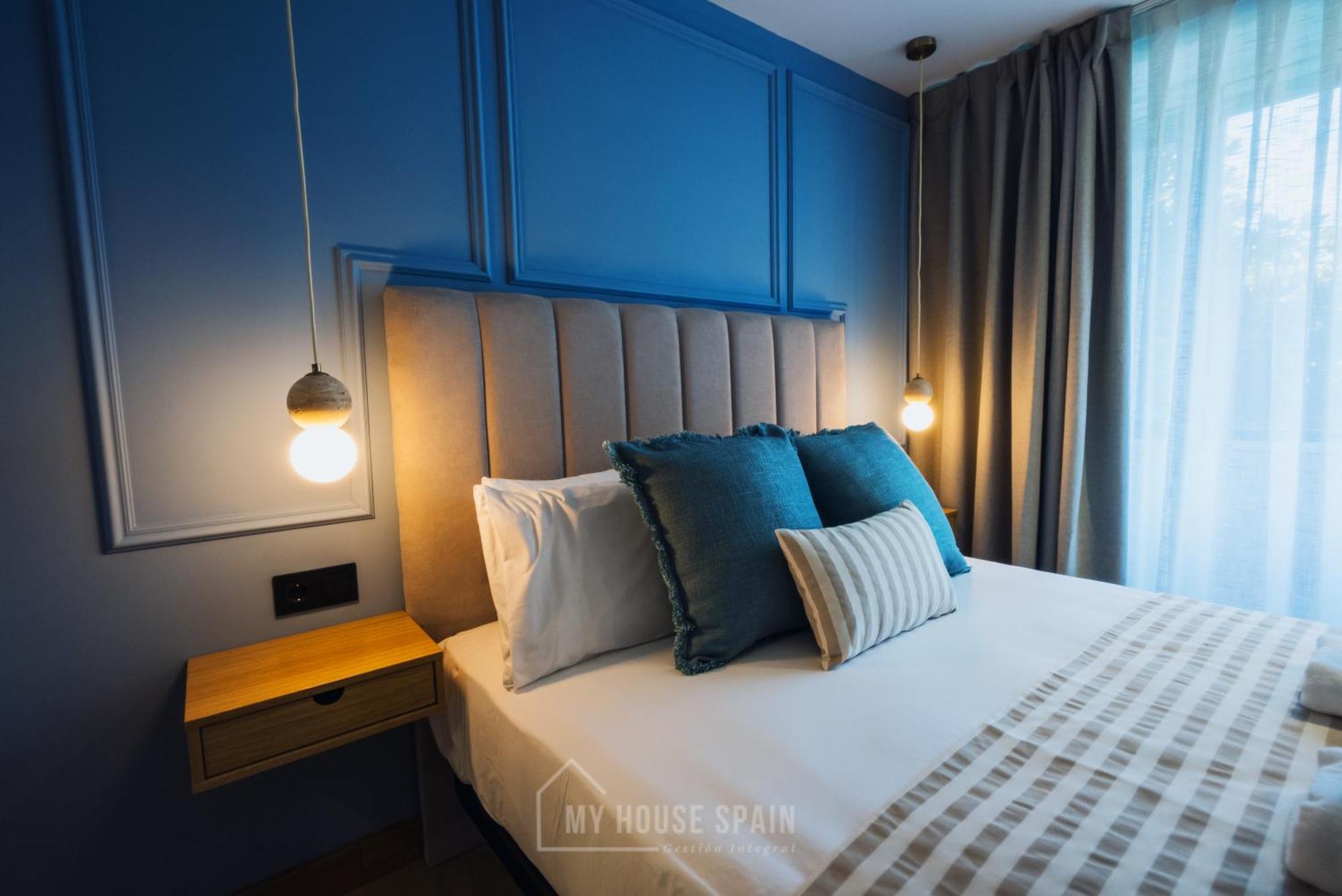 Hotel By Myhousespain 2*